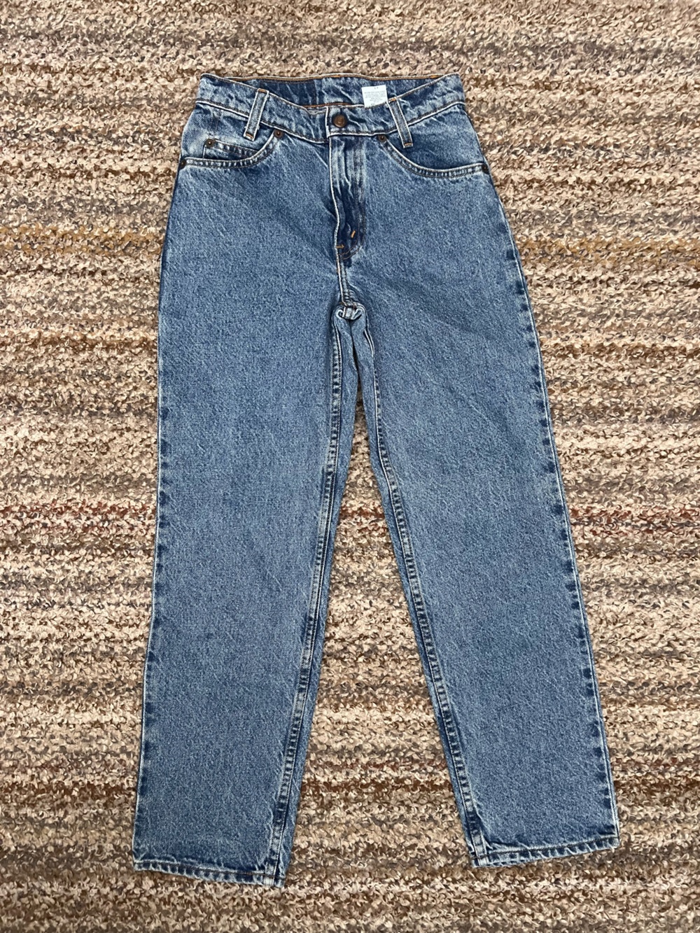 High-Waisted Jeans - Classic Blue Denim